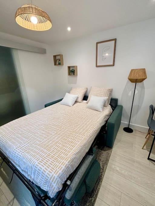 L'Escobar Troyen Apartamento Troyes Exterior foto